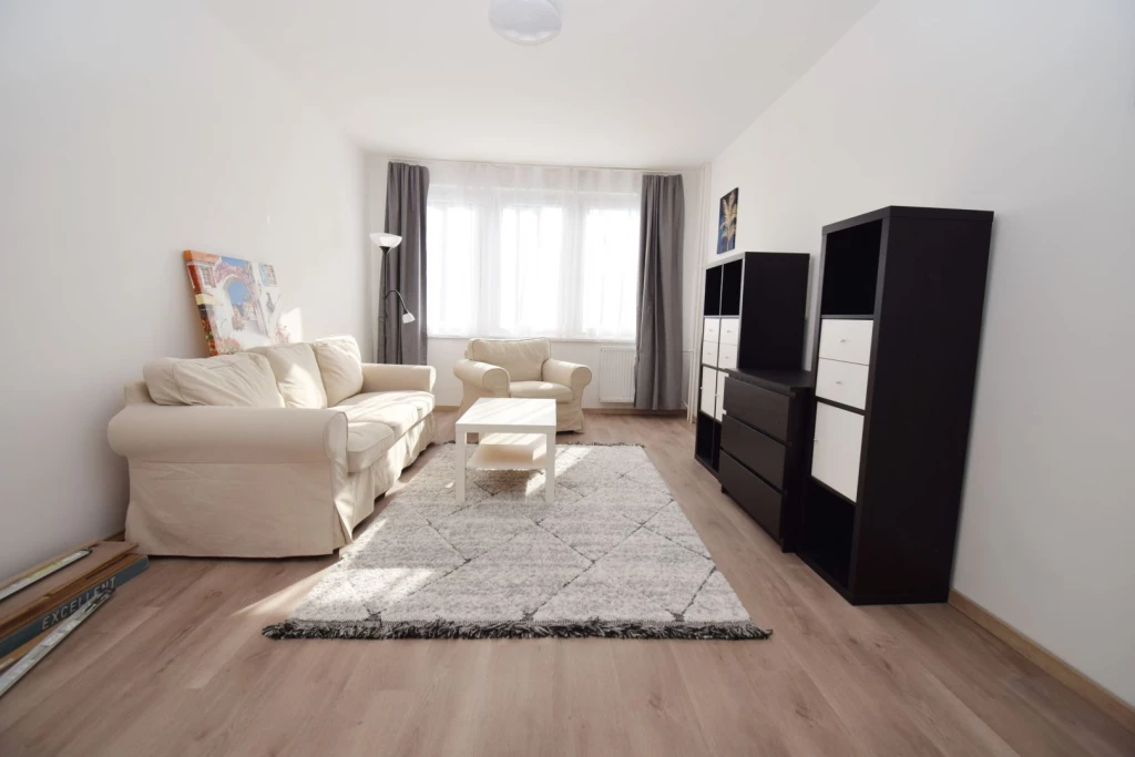 Kiadó 54 m2 tégla lakás, Debrecen