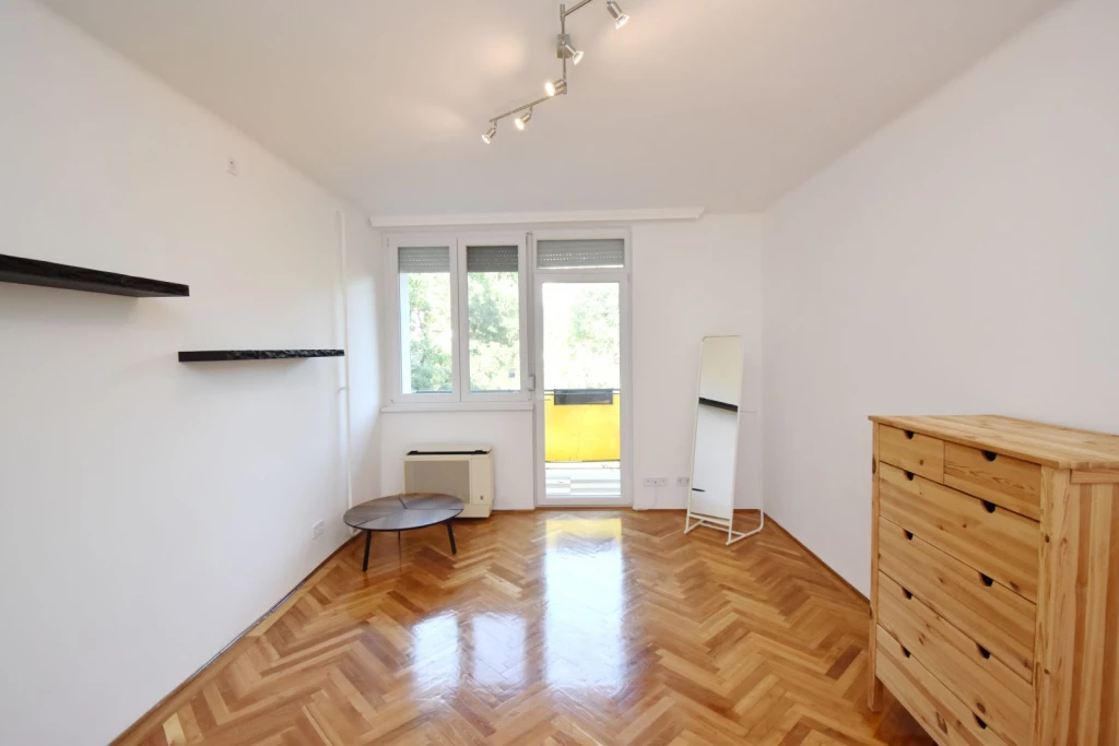 For rent brick flat, Debrecen, Libakert