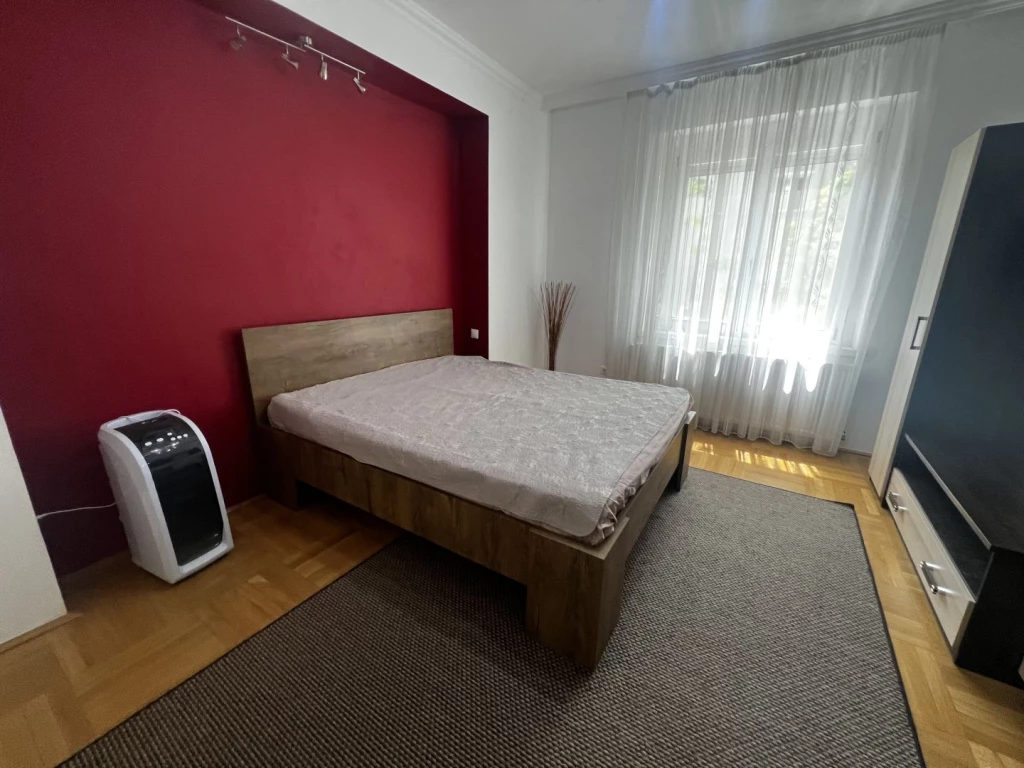 Kiadó 60 m2 tégla lakás, Debrecen