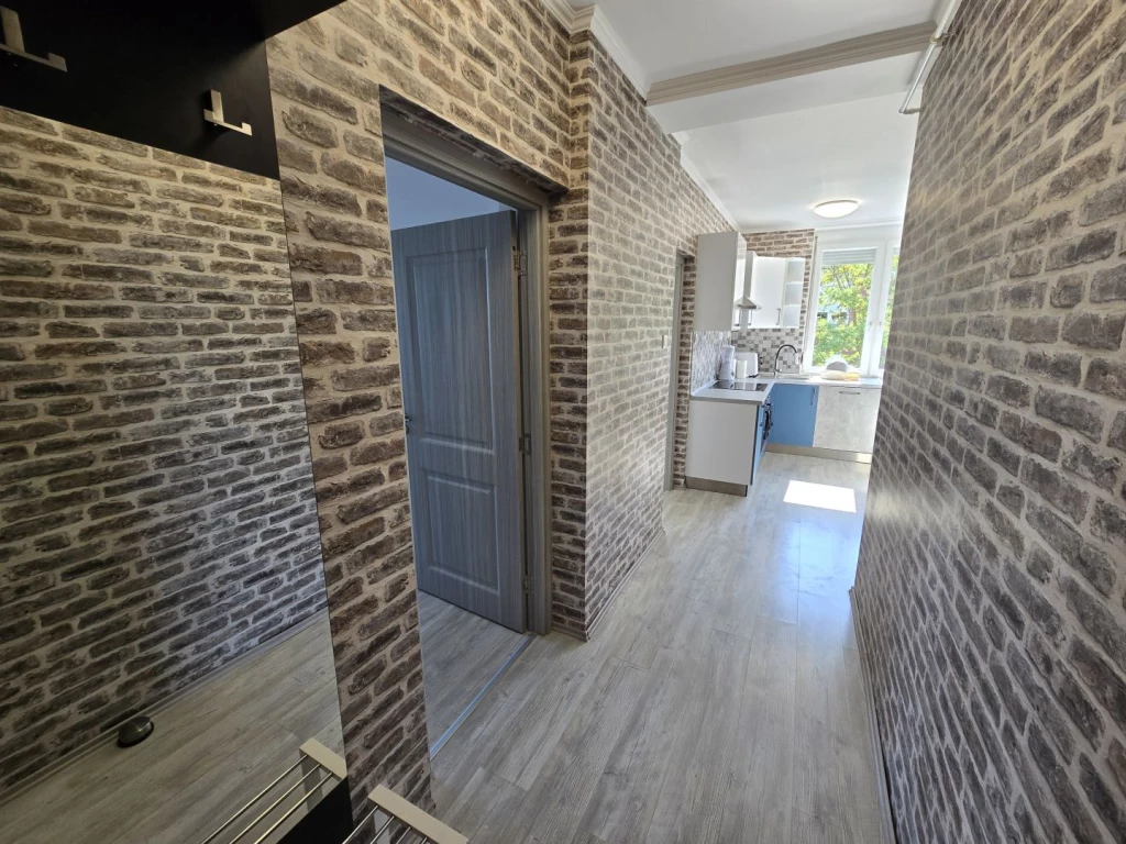 Kiadó 56 m2 tégla lakás, Debrecen