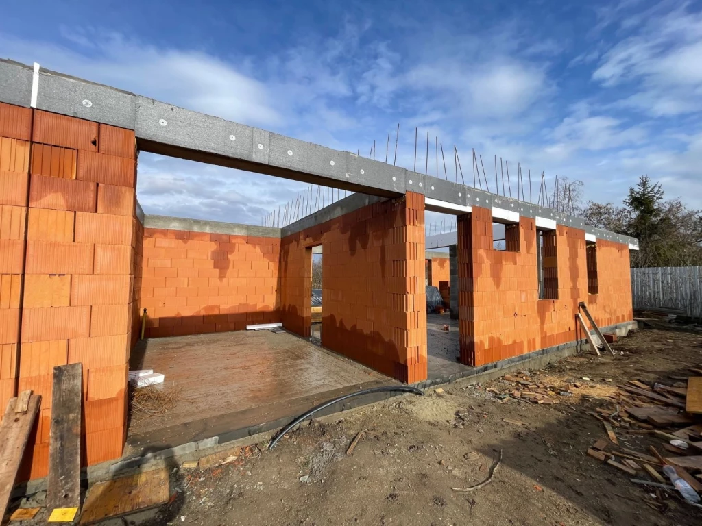 Eladó 118 m2 új építésű ikerház, Debrecen