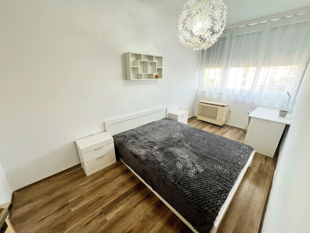 Kiadó 16 m2 szoba, Debrecen