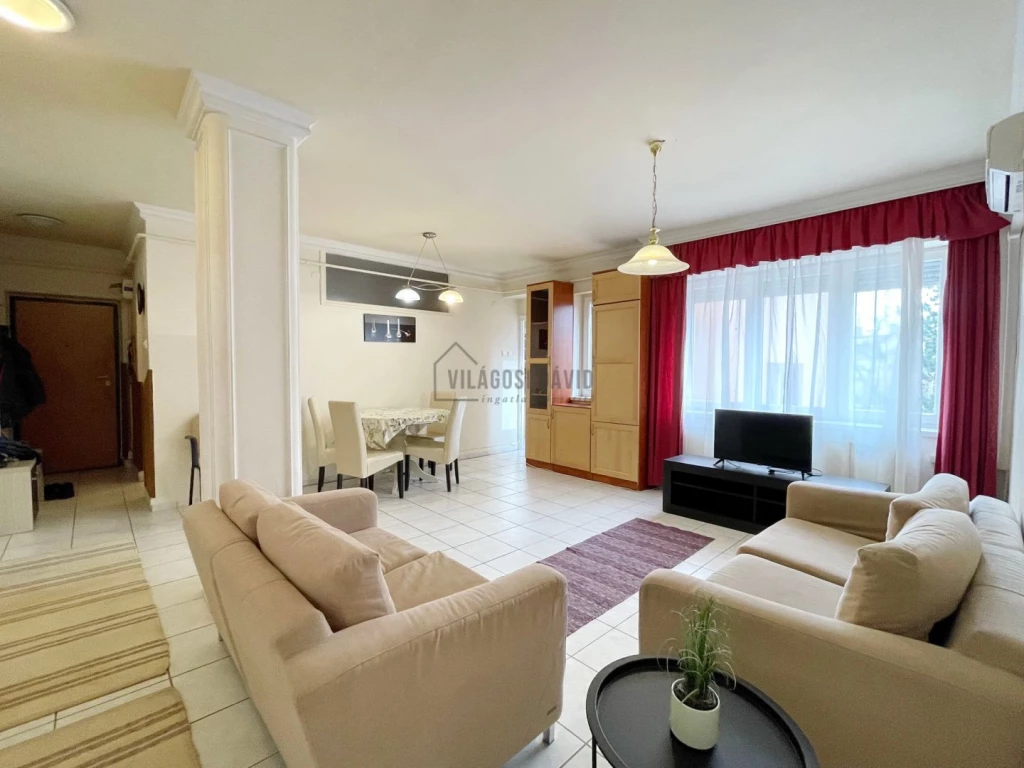 Kiadó 96 m2 tégla lakás, Debrecen