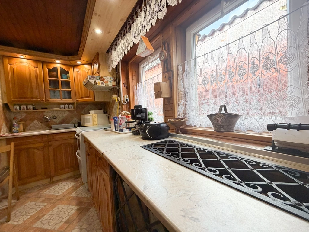 BELVÁROSI KIS HÁZ SAJÁT UDVARral – ritka lehetőség Debrecenben!