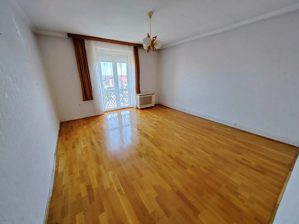 Eladó Lakás, Várpalota 39.900.000 Ft