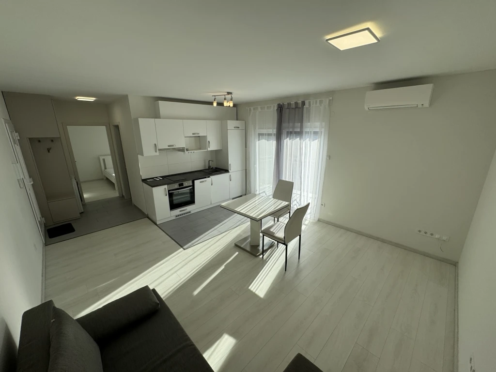 Kiadó Lakás, Veszprém 230.000 Ft