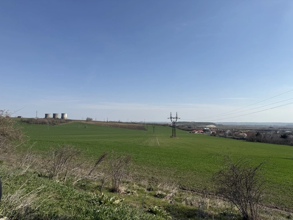 Eladó Telek, Várpalota 250.000.000 Ft