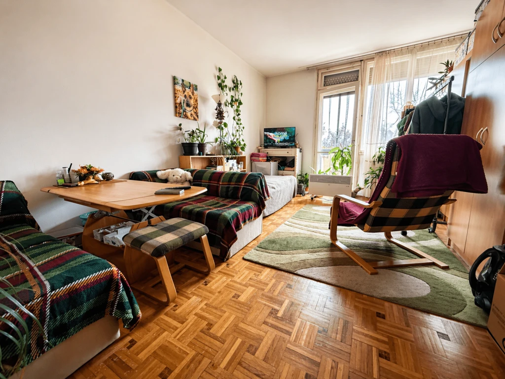 c3-1-name c2-19-name, Veszprém