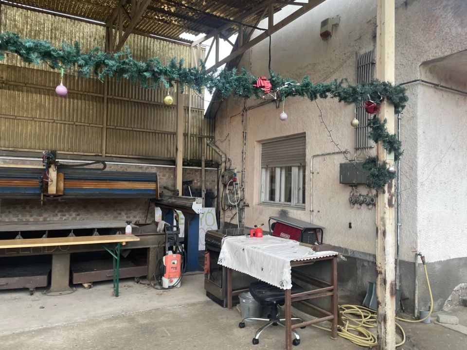 Eladó egyéb kereskedelmi-ipari, Dömsöd