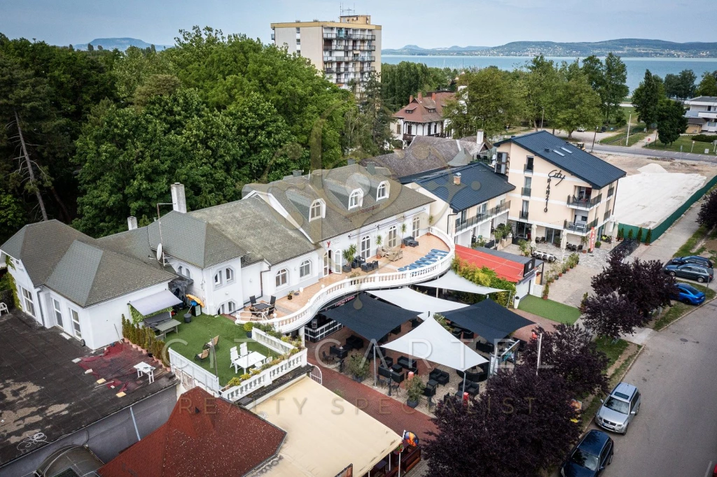 Eladó hotel, panzió, Balatonlelle