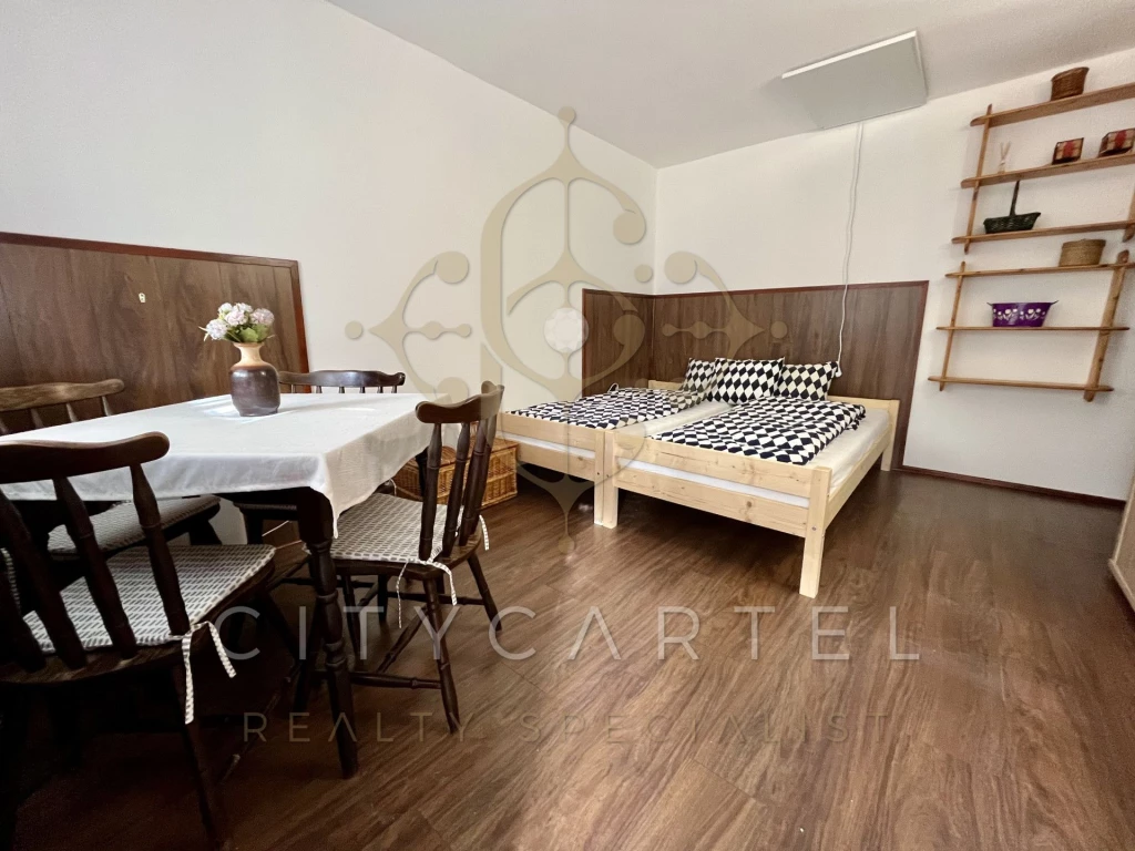 Eladó üdülő, nyaraló, Balatonfenyves