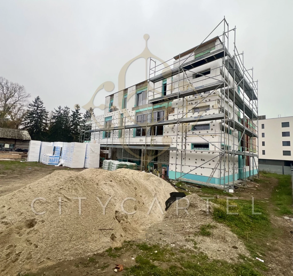 Eladó téglalakás, Balatonlelle