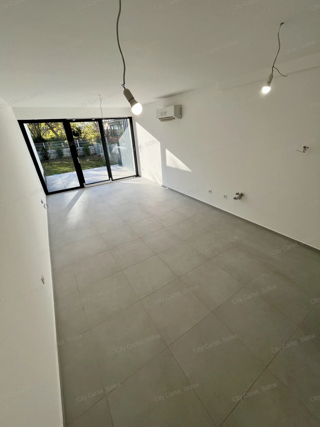 Eladó üdülő, nyaraló, Balatonszemes