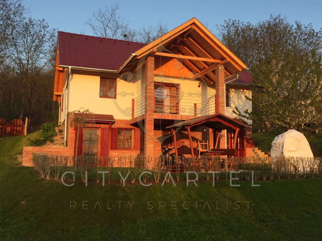 Eladó üdülő, nyaraló, Szőlősgyörök