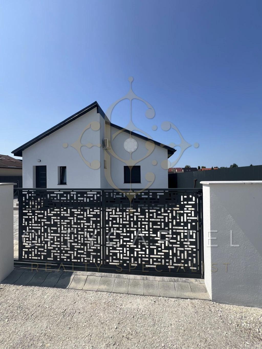 Eladó családi ház, Balatonlelle