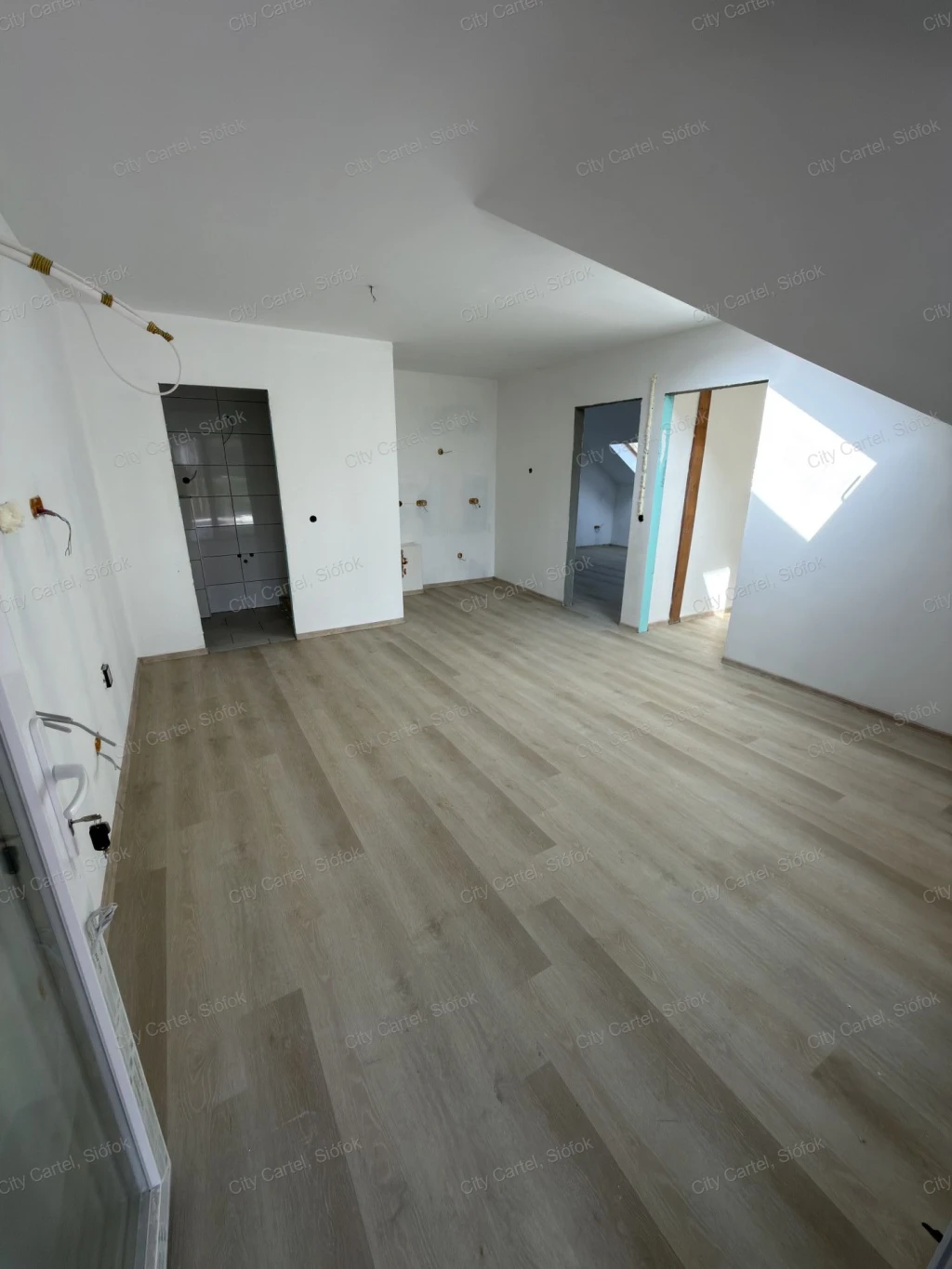 c3-1-name c2-19-name, Balatonboglár