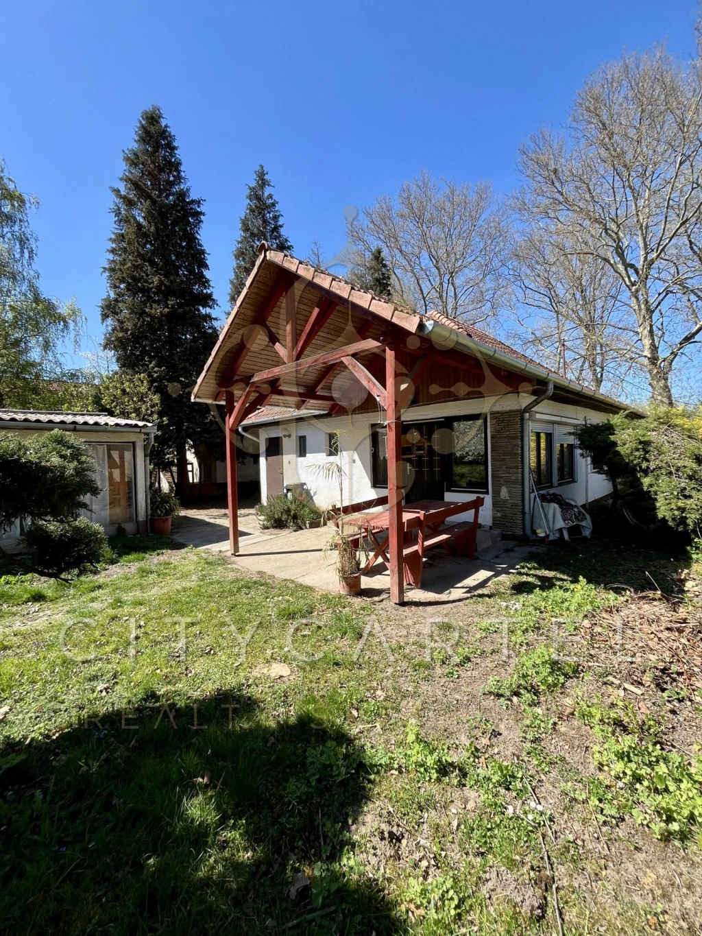 Eladó családi ház, Balatonszemes