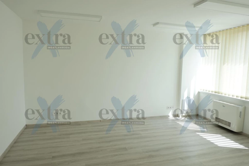 Szegeden a csongrádi sgt-on iroda kiadó!