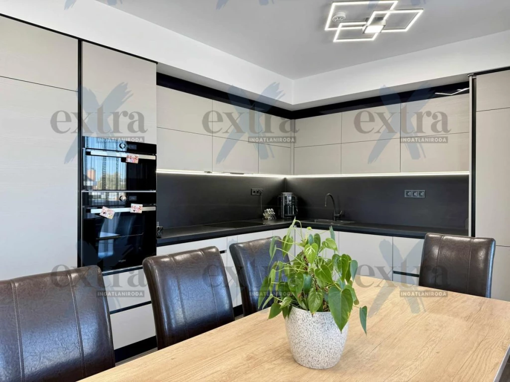 c3-1-name c2-19-name, Szeged