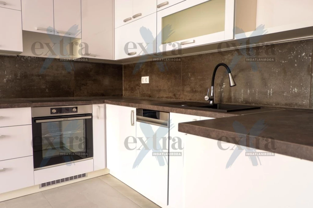 c3-1-name c2-19-name, Szeged