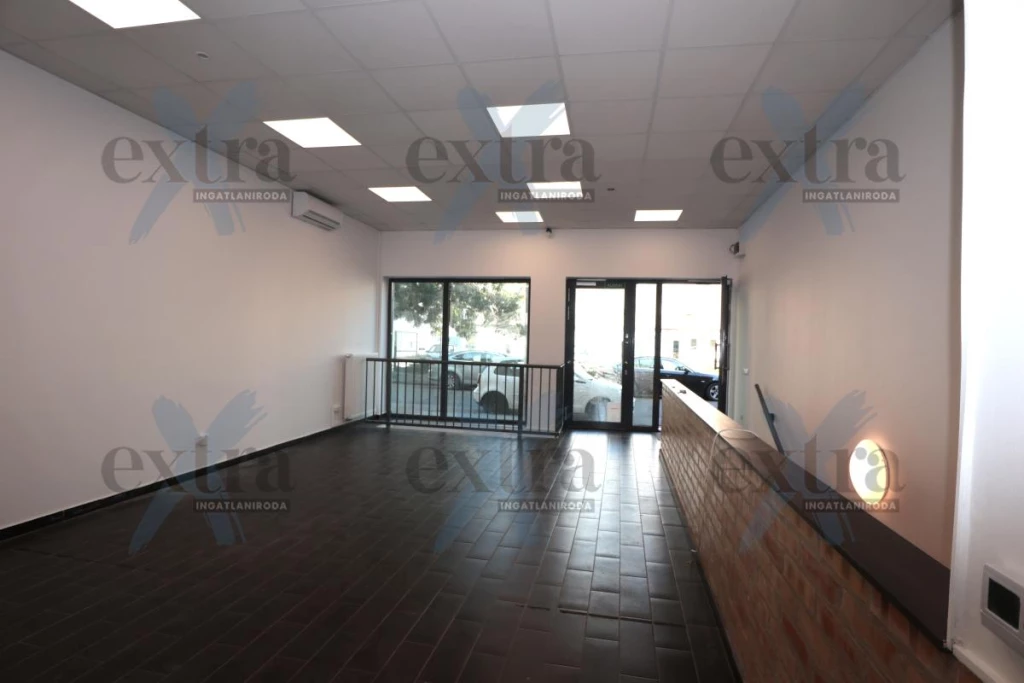 For sale store, Szeged