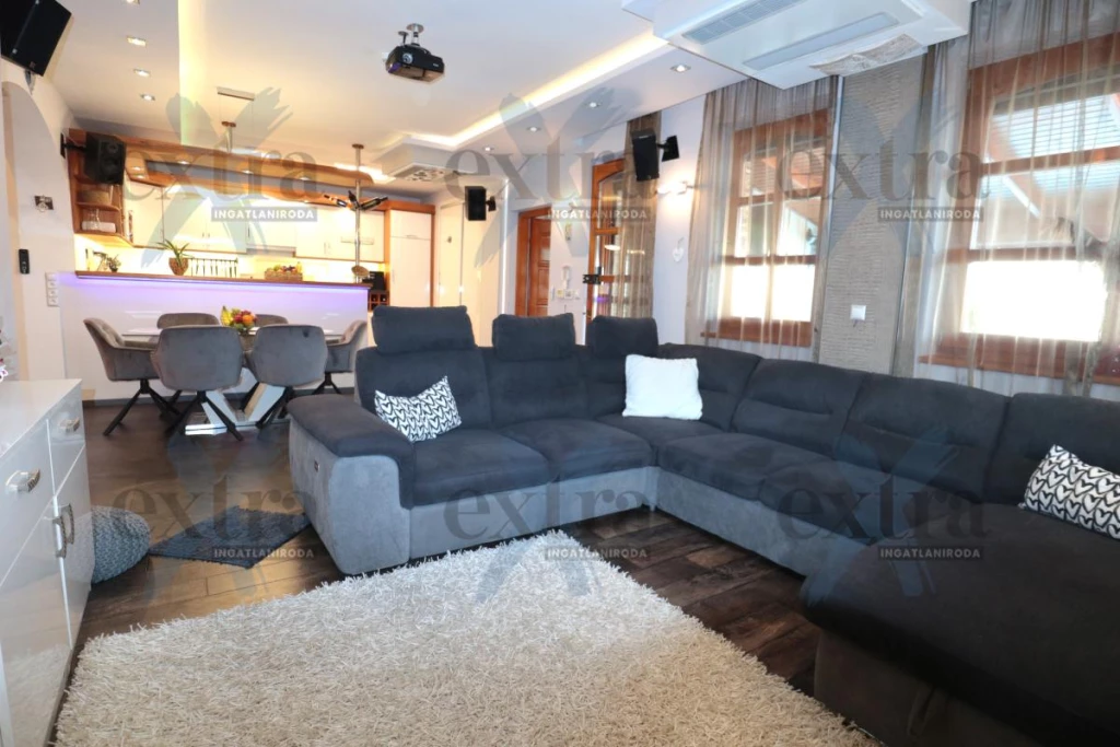 c3-1-name c2-1-name, Szeged