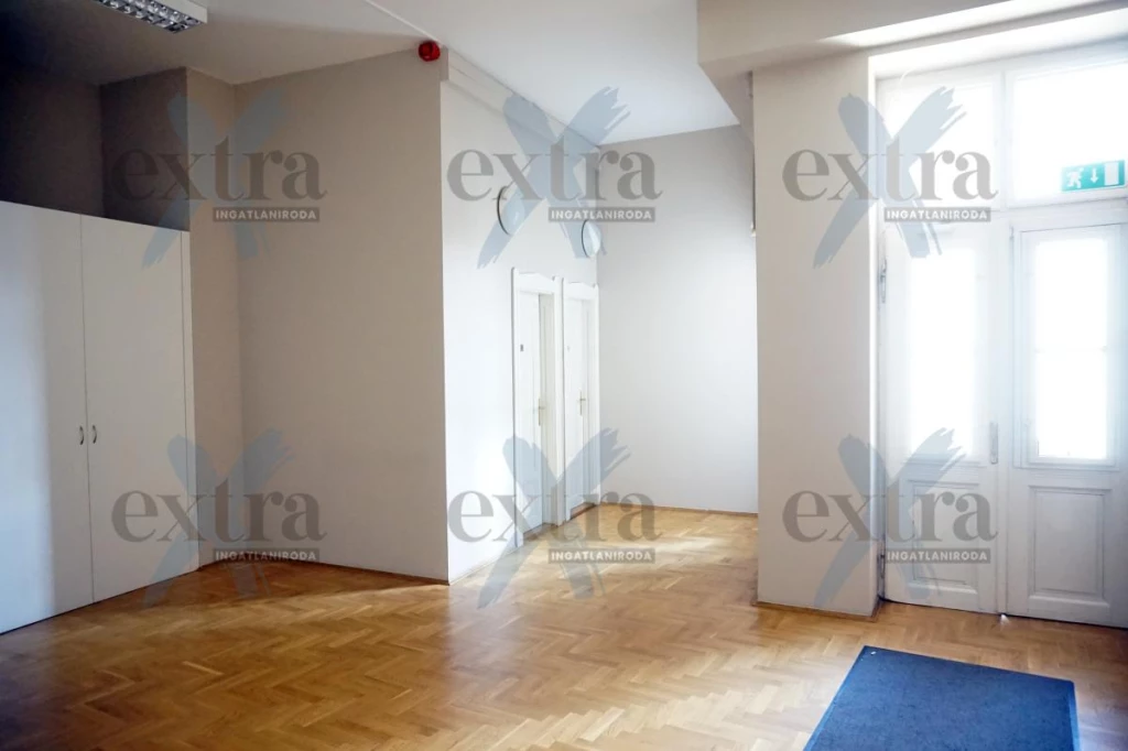 For sale office, office block, Szeged