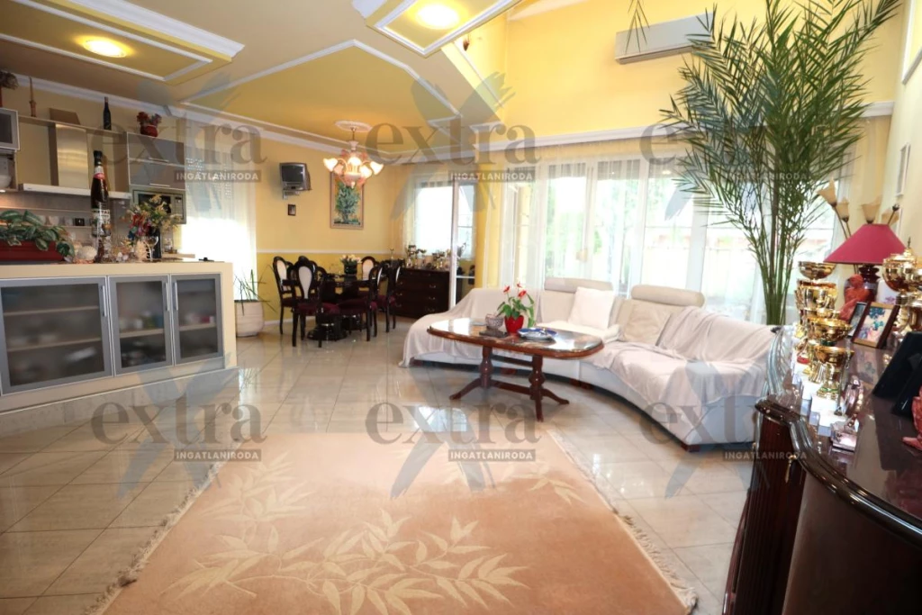 For sale semi-detached house, Szeged