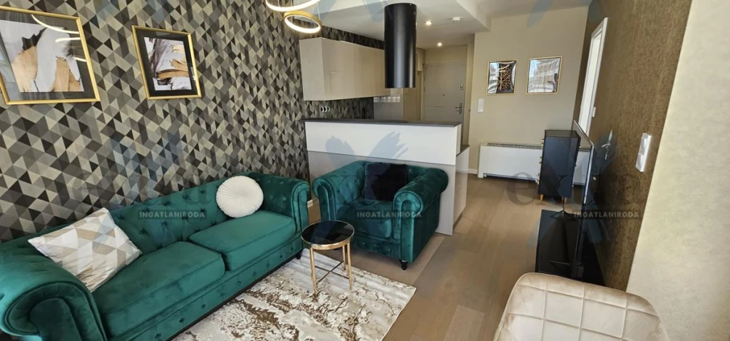 Penthouse a Cédrusban