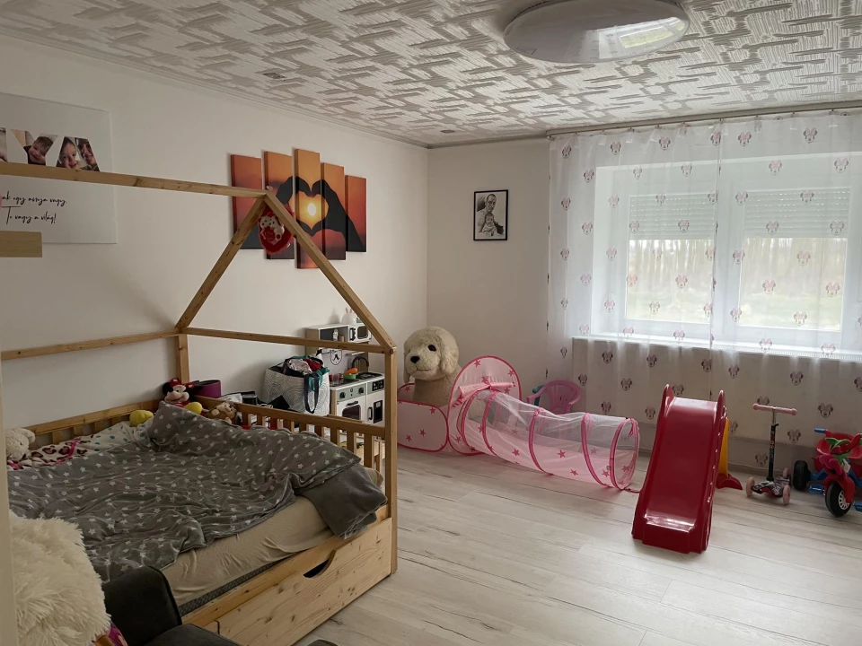 Eladó családi ház, Maglóca