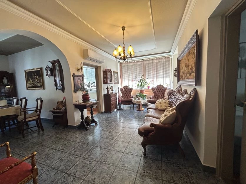 Eladó családi ház, Csorna