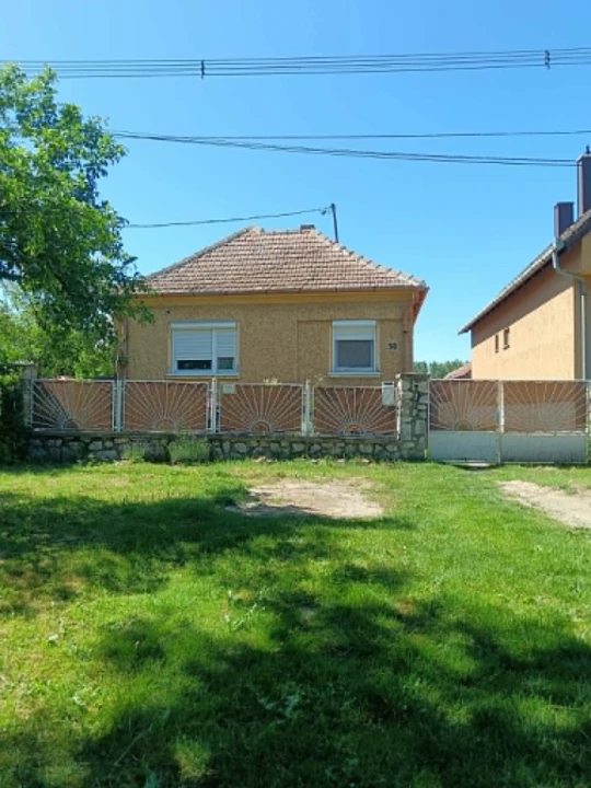 Eladó családi ház, Mihályi