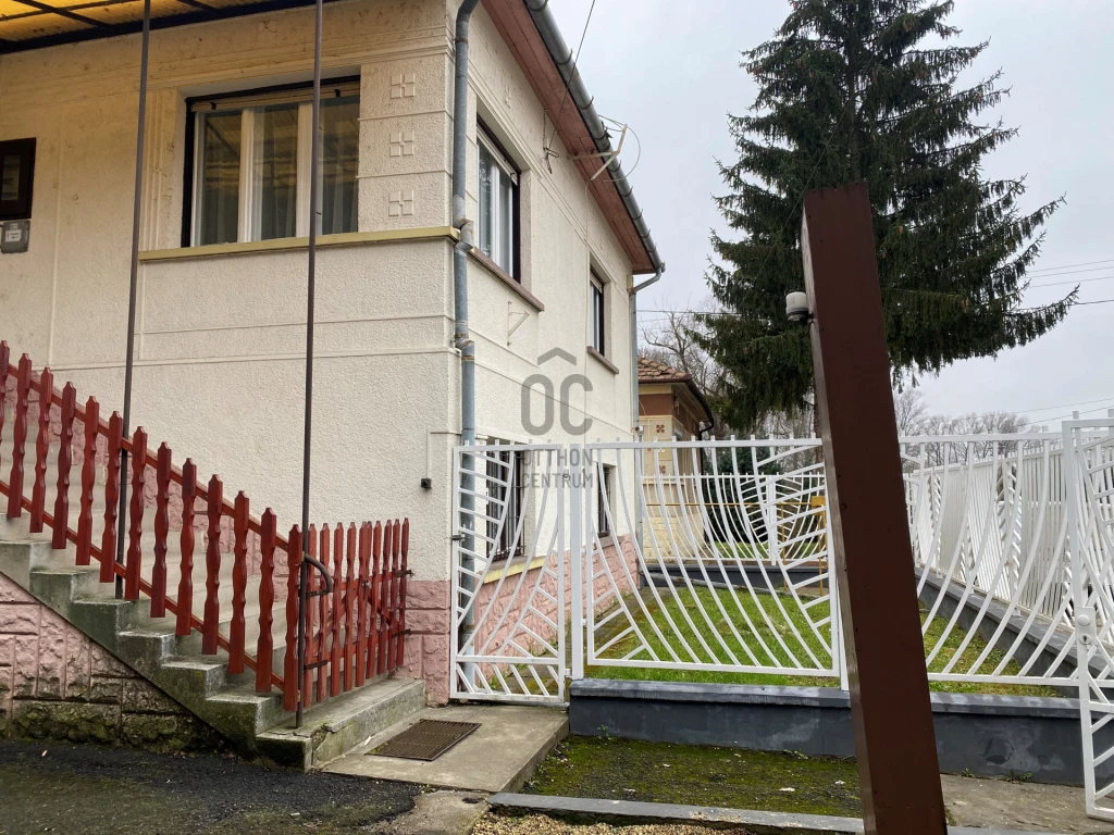 Eladó egyéb kereskedelmi-ipari, Ózd, Bolyok