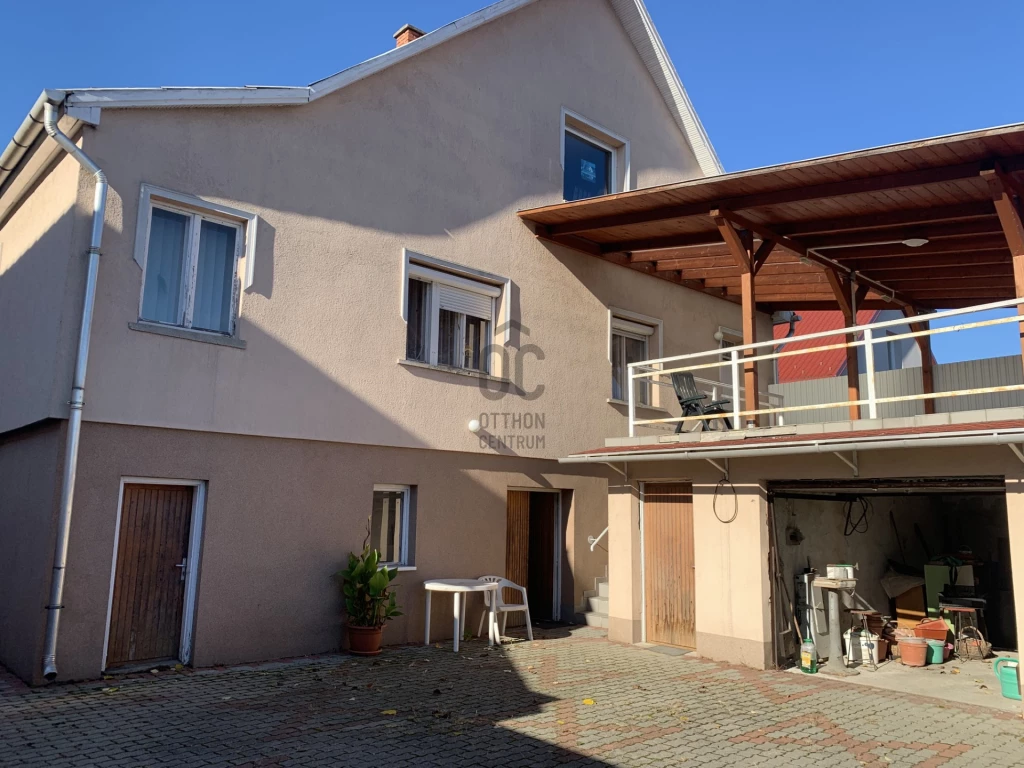 Eladó családi ház, Szirmabesenyő, Szirmabesenyő