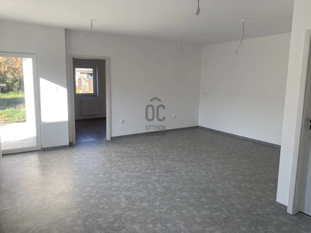 Eladó téglalakás, Miskolc, Belváros