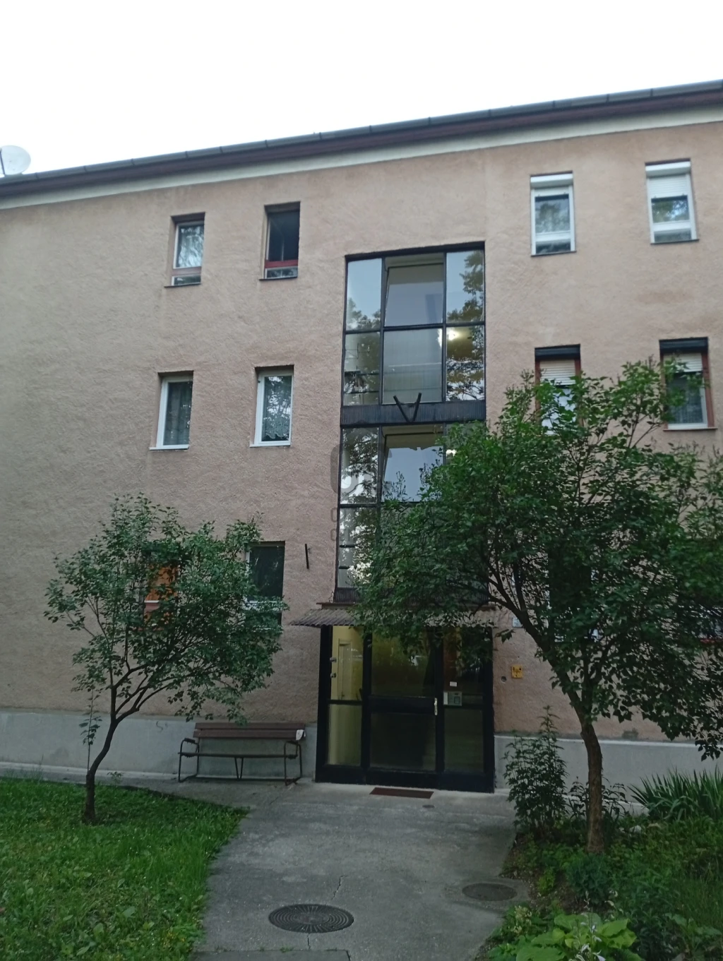 Eladó téglalakás, Ózd, Ózd
