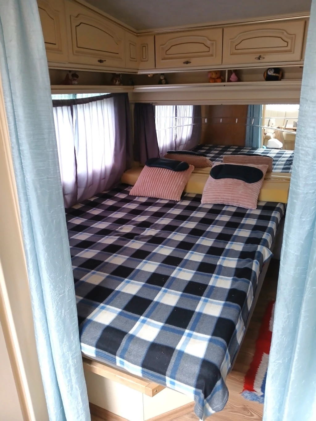 c3-1-name c2-84-name, Debrecen, Pac