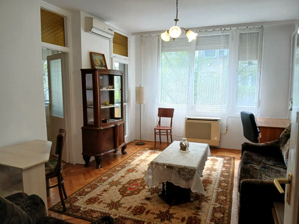 c3-2-name c2-19-name, Debrecen, Nagyerdő