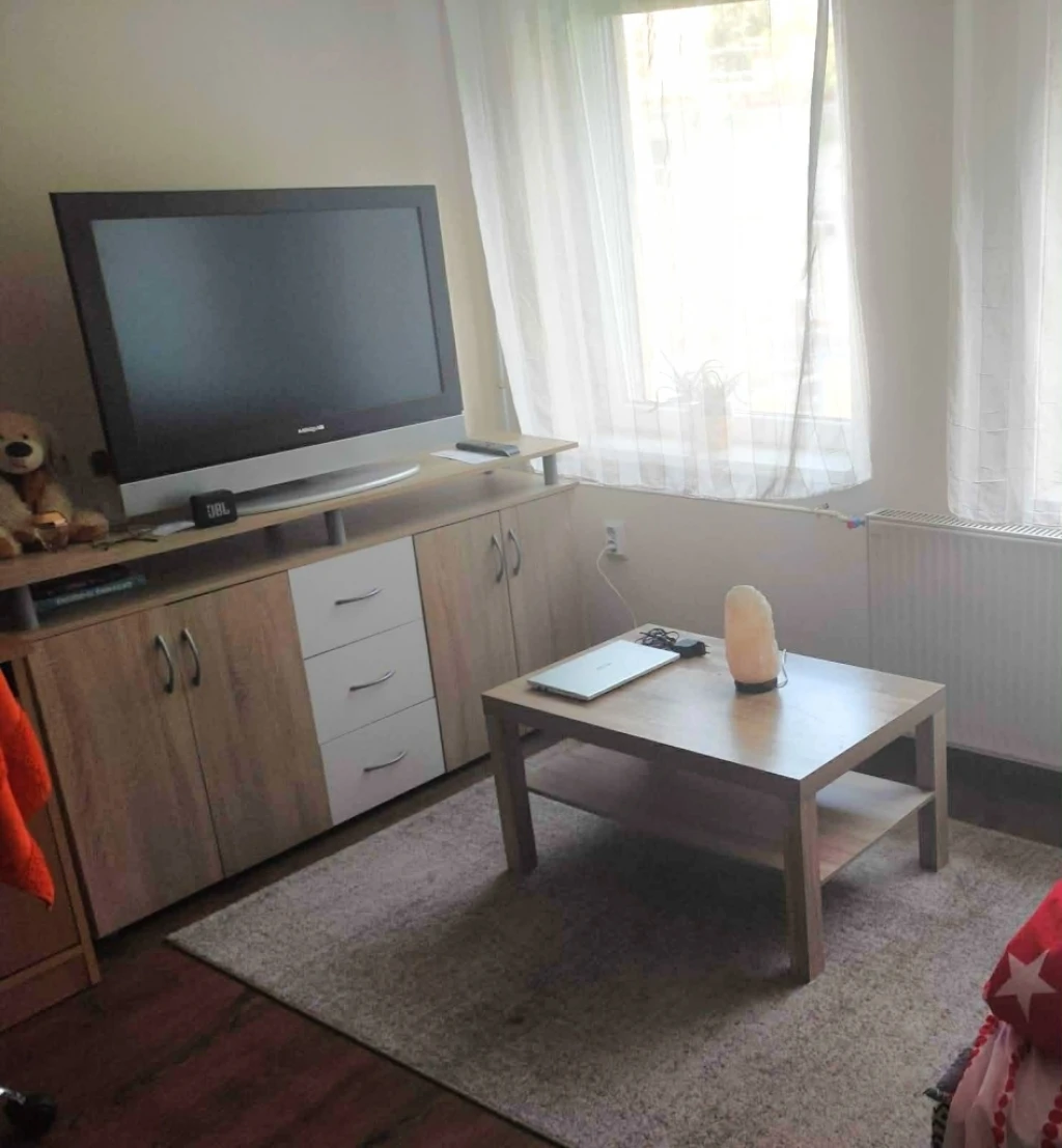 c3-2-name c2-19-name, Debrecen, Nagyerdőalja