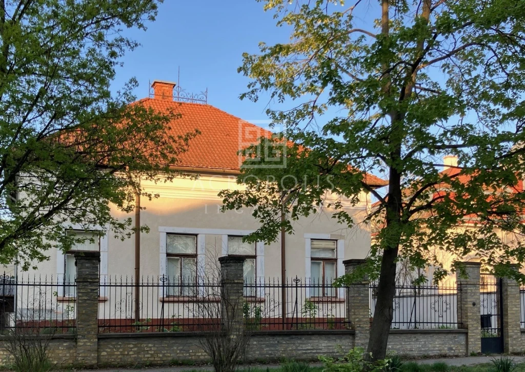 c3-1-name c2-1-name, Kecskemét