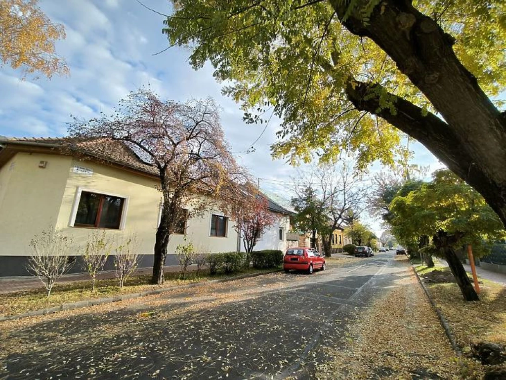 Eladó családi ház, Budapest IV. kerület, Újpest