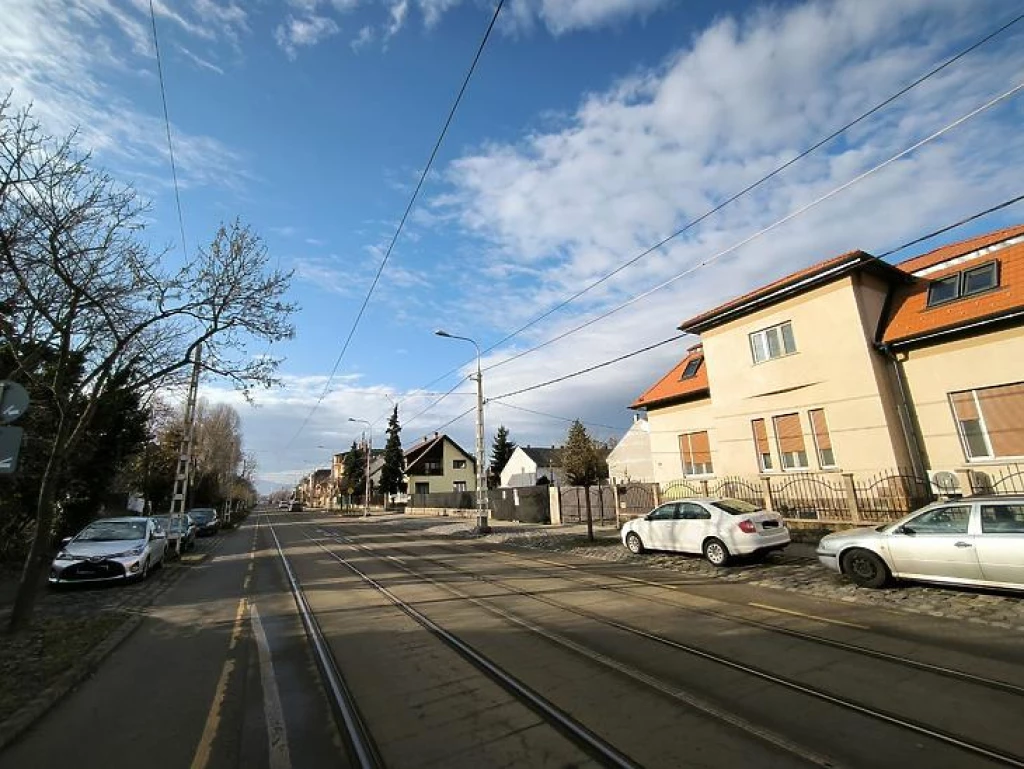 Eladó téglalakás, Budapest IV. kerület, Újpest