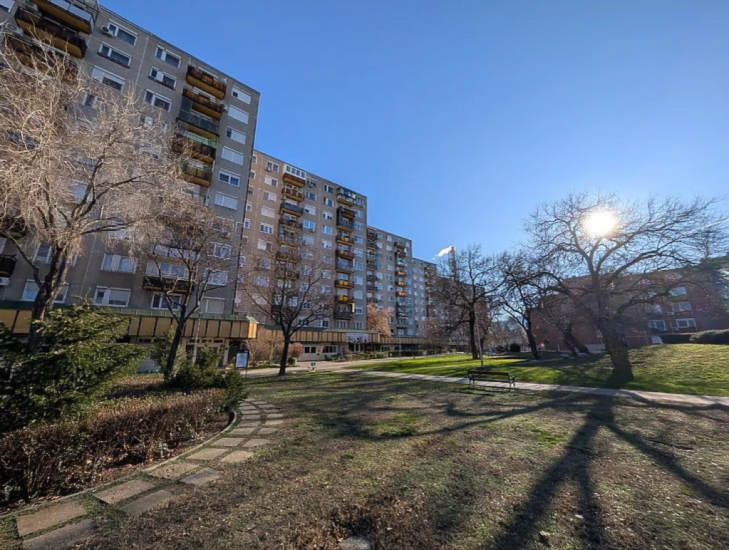 For sale panel flat, Budapest IV. kerület, Újpest