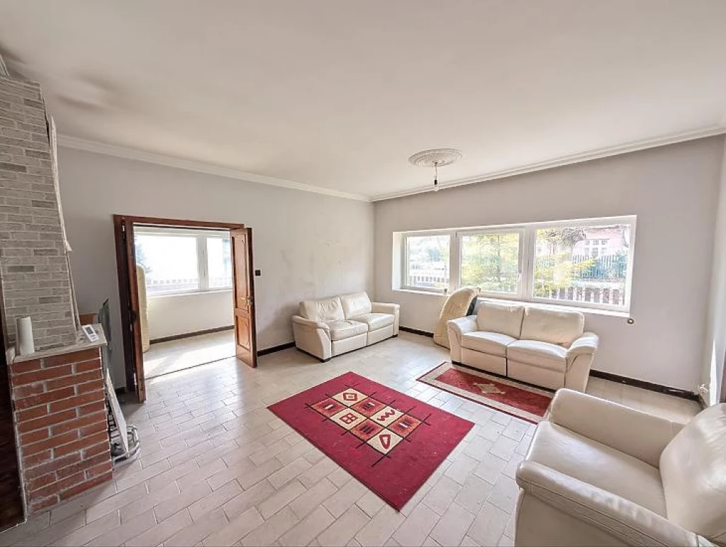 c3-1-name c2-1-name, Budapest IV. kerület, Újpest