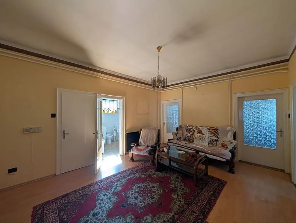 c3-1-name c2-1-name, Budapest IV. kerület, Újpest