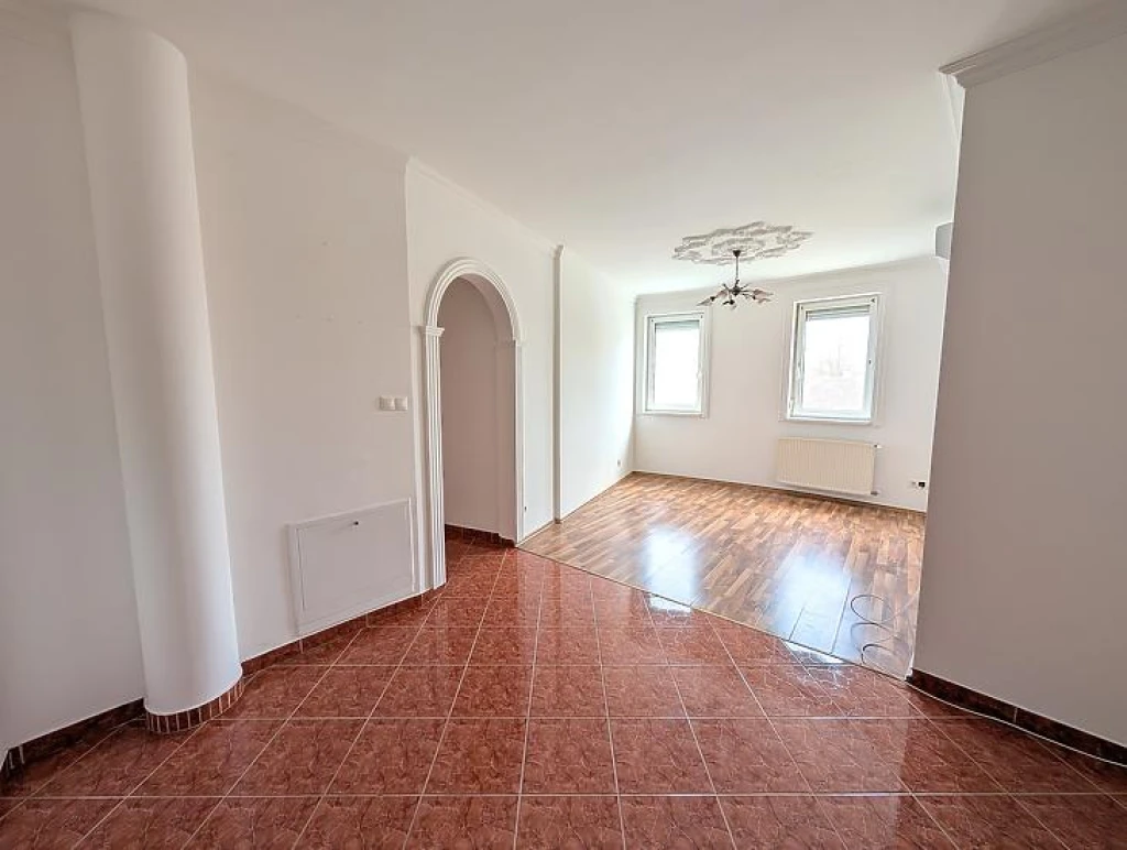 Eladó téglalakás, Budapest IV. kerület, Újpest