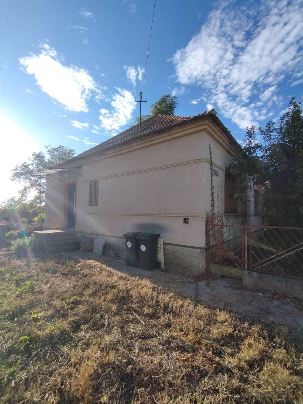 For sale house, Koroncó