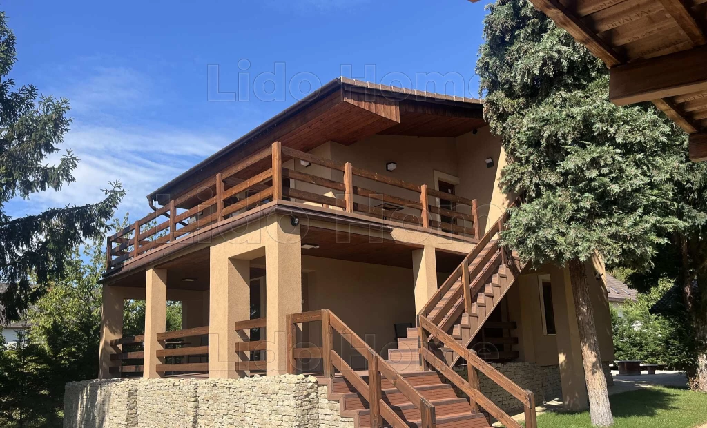 Ritka lehetőség működő panzió Balatonszepezden!