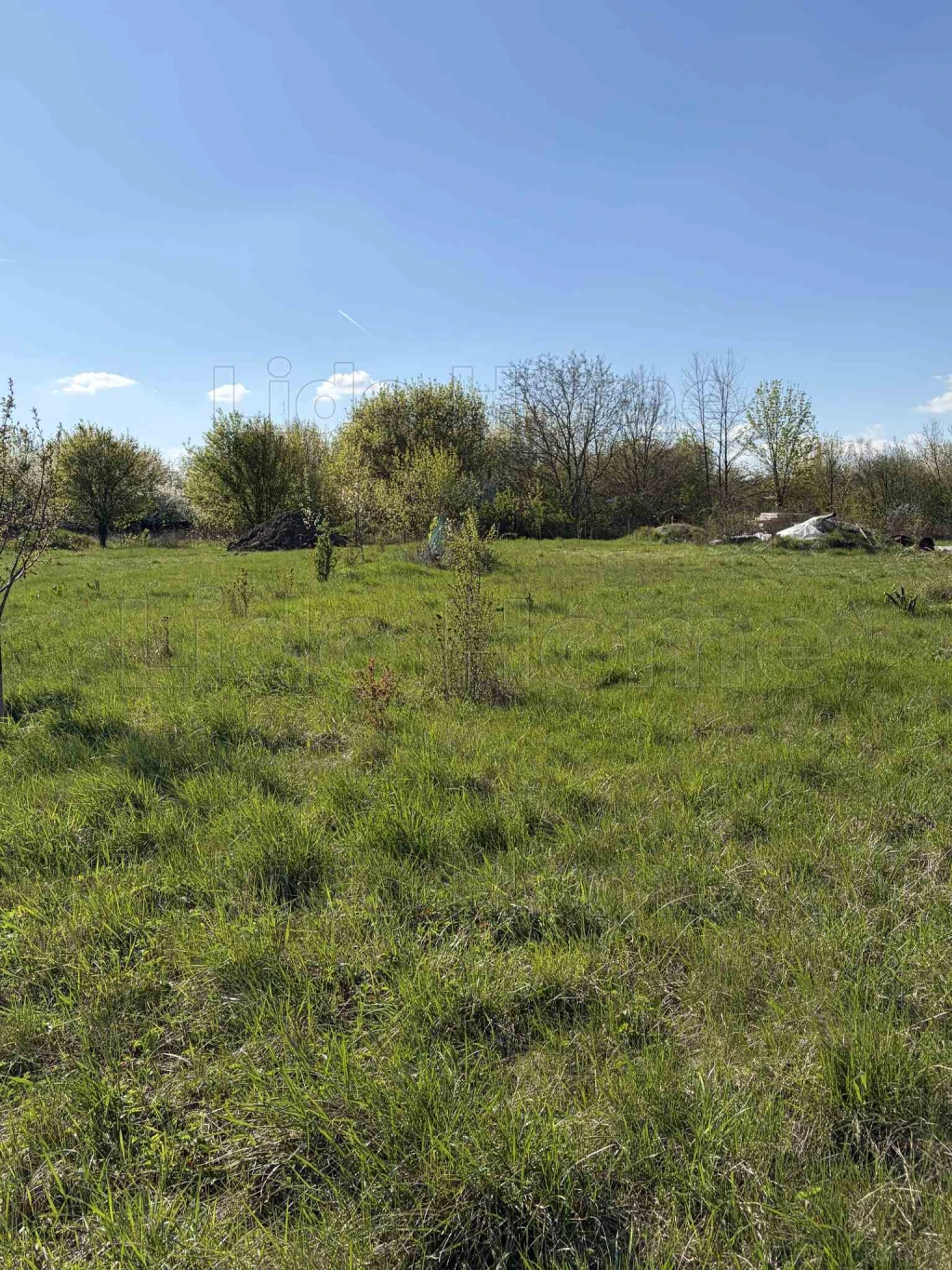 Dupla telek Berhida Peremarton-gyártelep részén