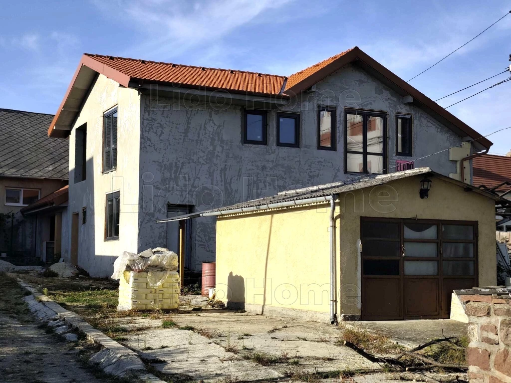 c3-1-name c2-1-name, Balatonalmádi